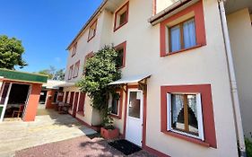 Maison de ville à 5min de la plage et 2 min de la CNPE